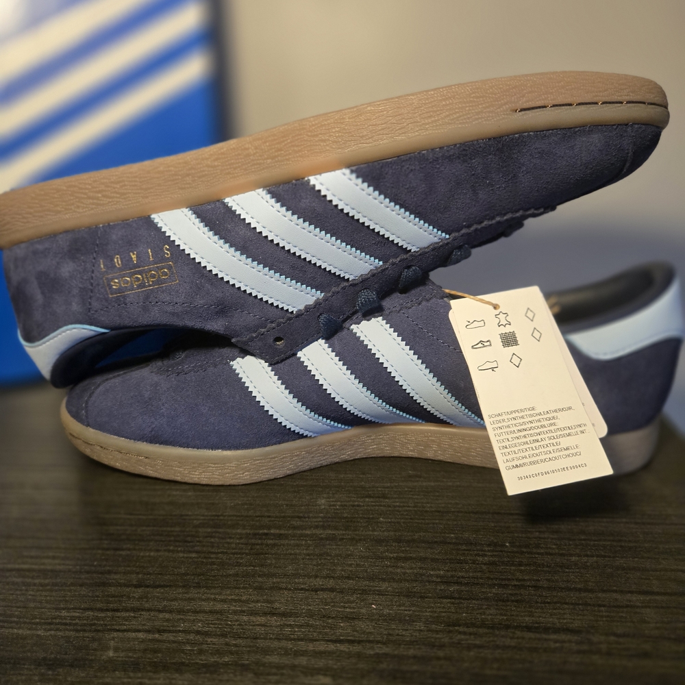 Adidas STADT SIZE 9 MEN Brand New - Picture 6 of 11